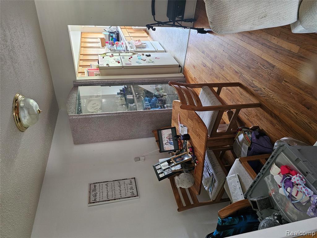 9700 Pine Street, Taylor, MI 48180 — Photo 5