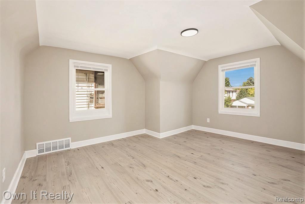 8919 Steel Street, Detroit, MI 48228 — Photo 12