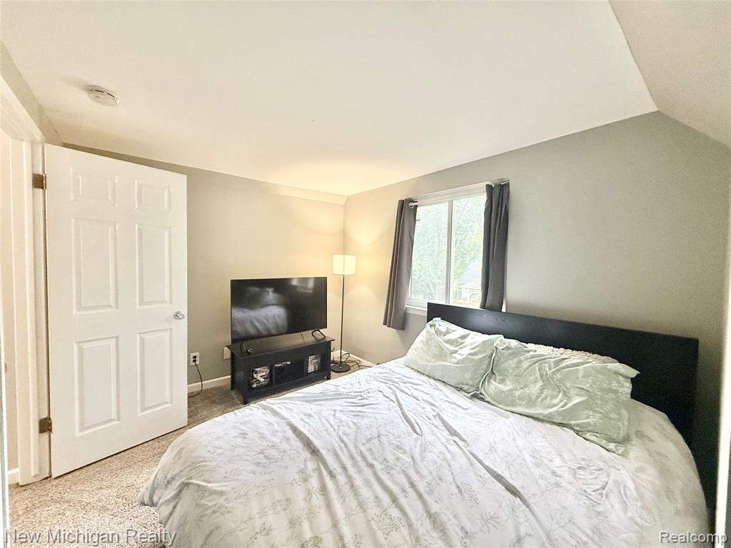 5534 Continental Road, Grand Blanc, MI 48439 — Photo 25