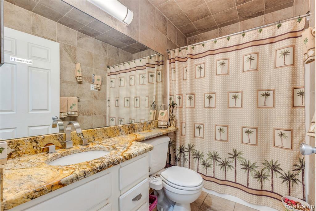 4021 RICHFIELD Drive, Sterling Heights, MI 48314 — Photo 21