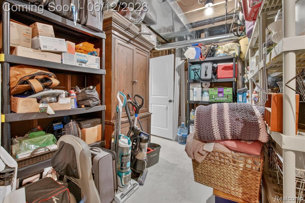 4628 Clinton Drive, Clarkston, MI — Photo 48