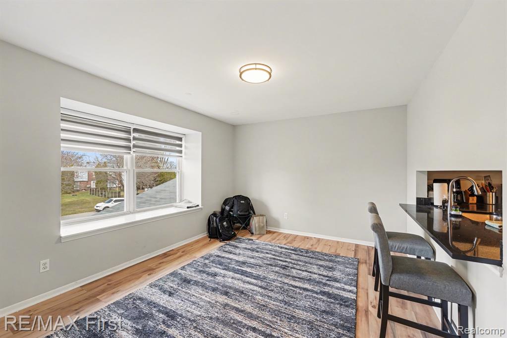 31120 Hunters Drive, 98, Farmington, MI 48334 — Photo 7