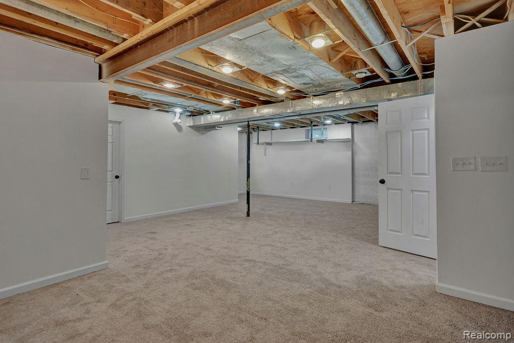 807 Saint Bernard Street, Marysville, MI 48040 — Photo 22