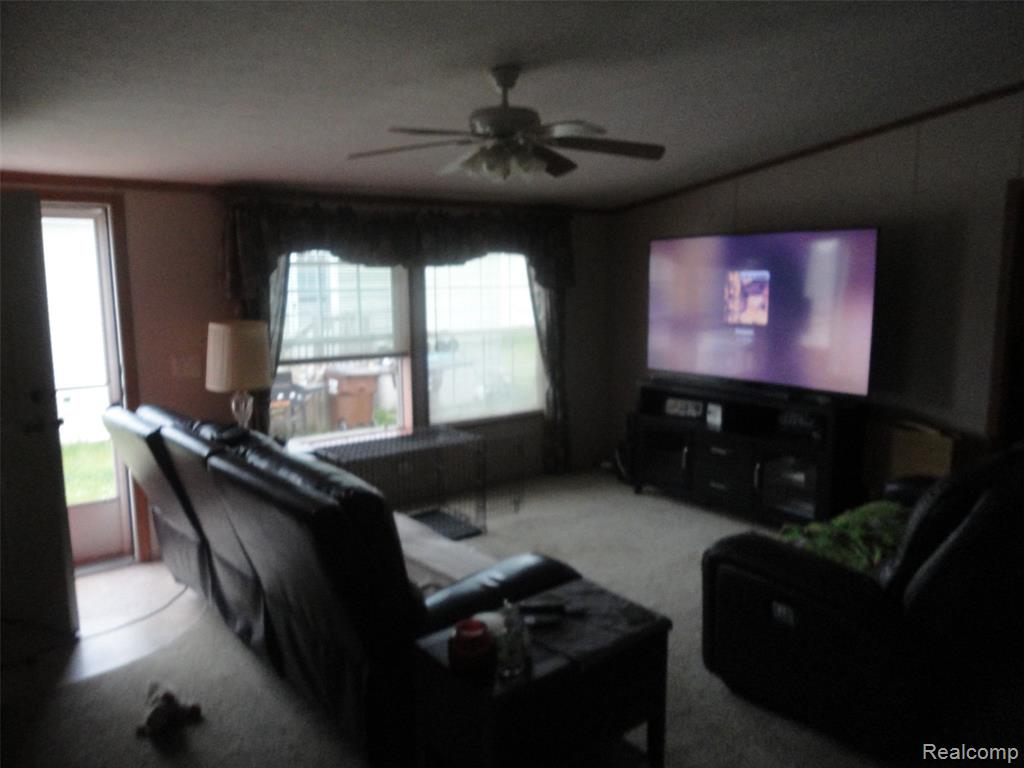 983 Tanners Landing, Monroe, MI 48161 — Photo 7
