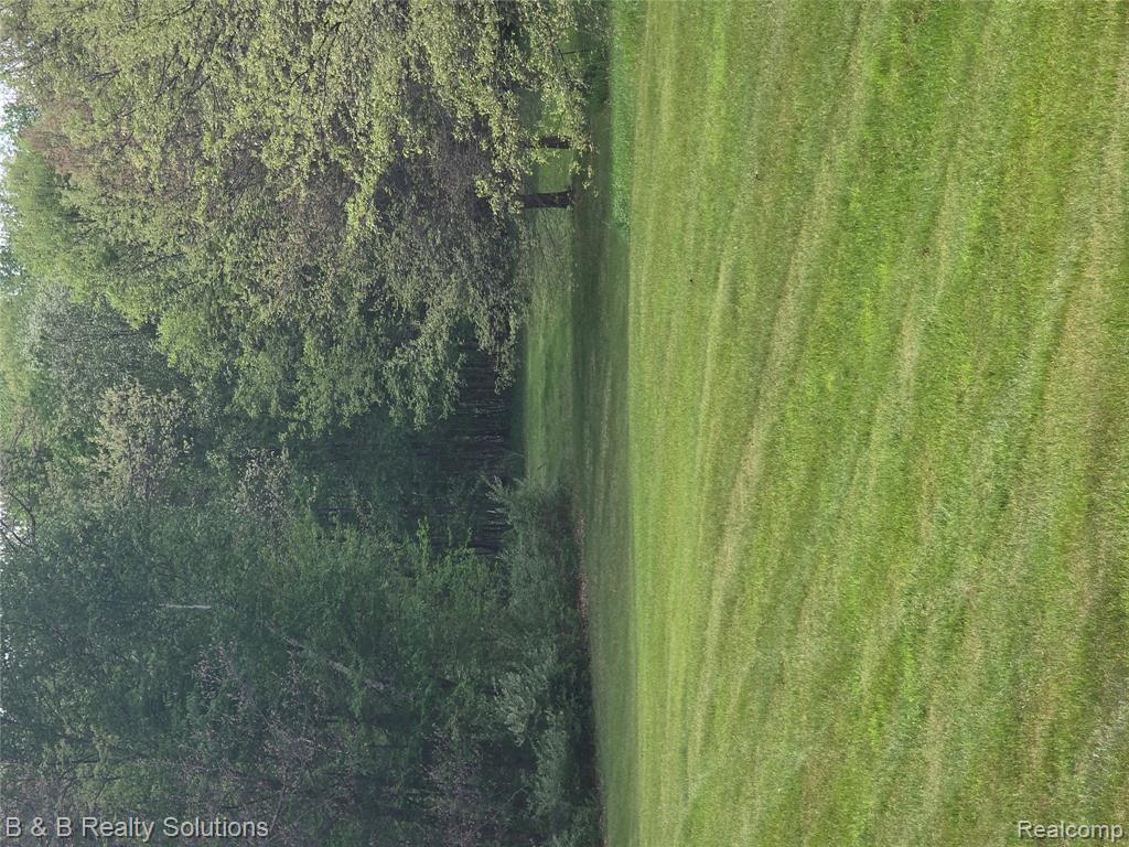 Unit 12 Sheryl Court, Lapeer, MI 48446 — front exterior