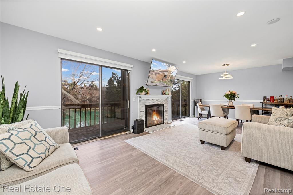 5273 Wright Way E, West Bloomfield, MI — Photo 4