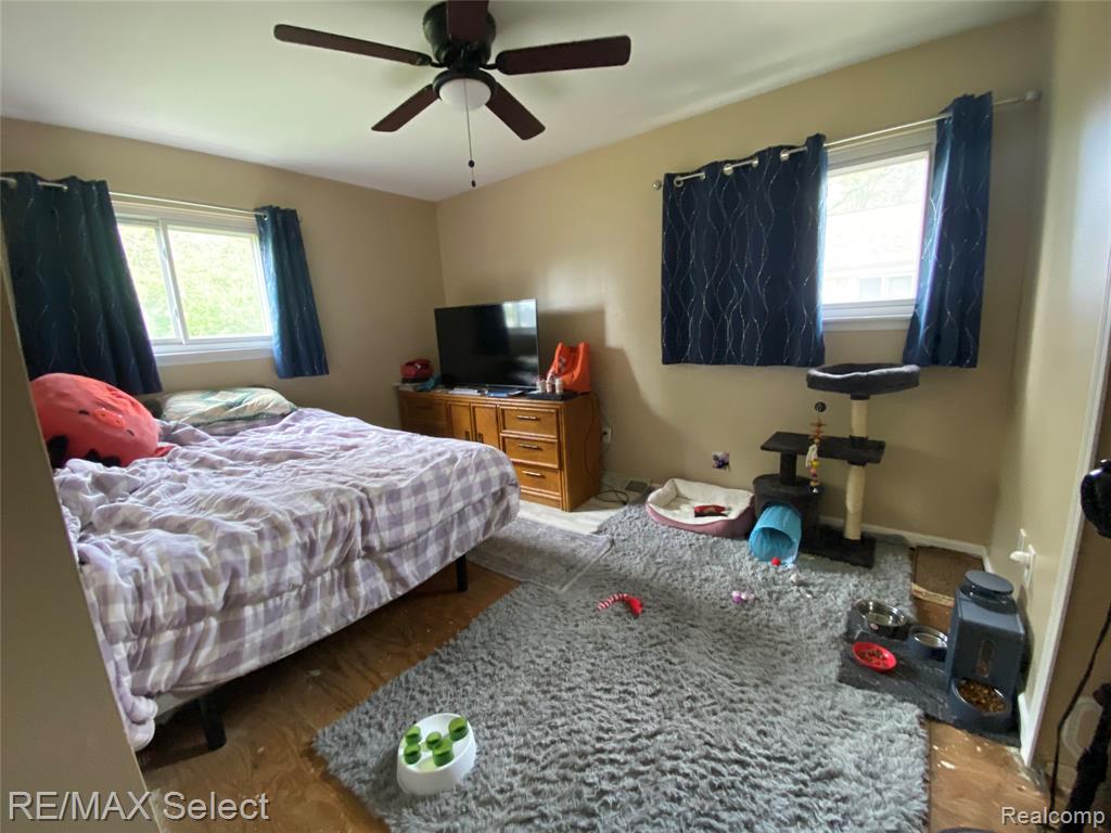 607 W Girard Avenue, Madison Heights, MI 48071 — Photo 24