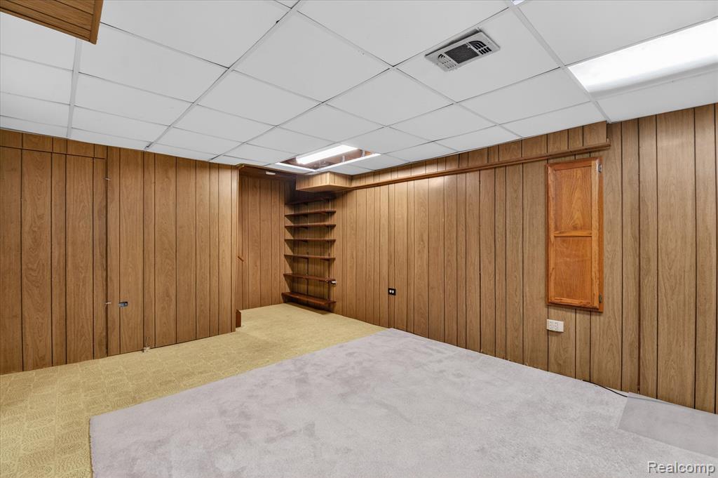 2736 Glenbridge Court, Ann Arbor, MI 48104 — Photo 32