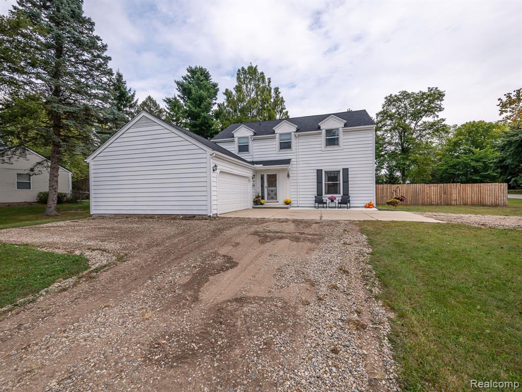6655 Gove Court N, Tecumseh, MI 49286 — Photo 3