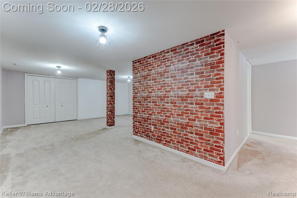 27455 Harrington Way, Novi, MI — Photo 37