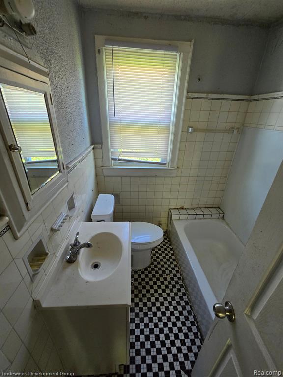 5074 DEVONSHIRE Road, Detroit, MI 48224 — Photo 19