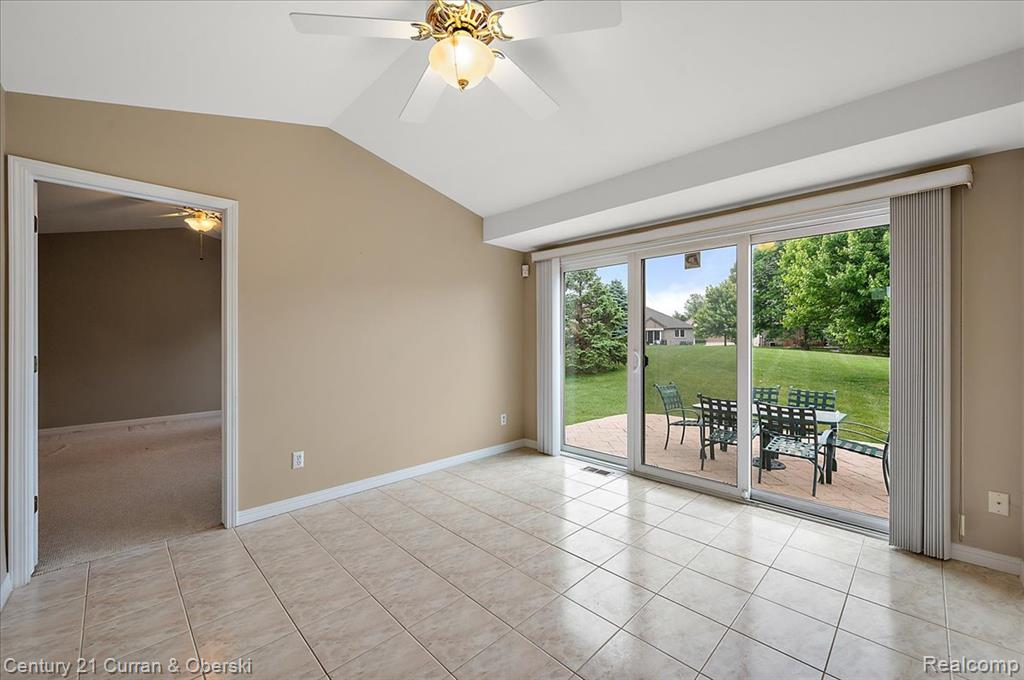 52179 Sawmill Creek Drive, Macomb, MI 48042 — Photo 23