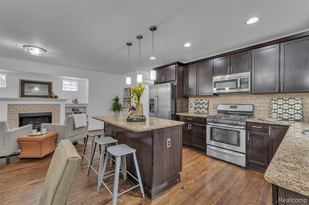 715 Gardenia Avenue, Royal Oak, MI 48067 — Photo 19