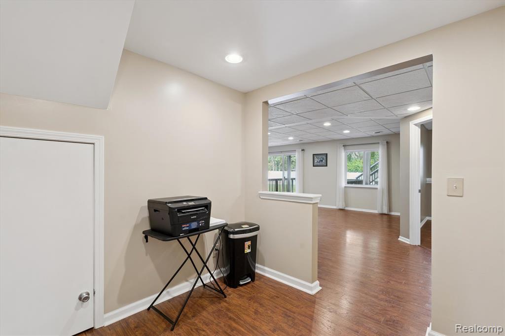 1244 Crystal Pointe Circle, Fenton, MI 48430 — Photo 30