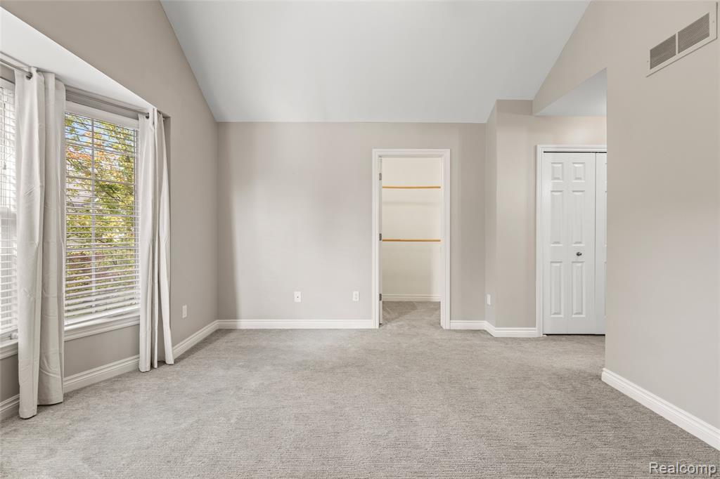 6065 Windemere Lane, Shelby Twp, MI 48316 — Photo 17