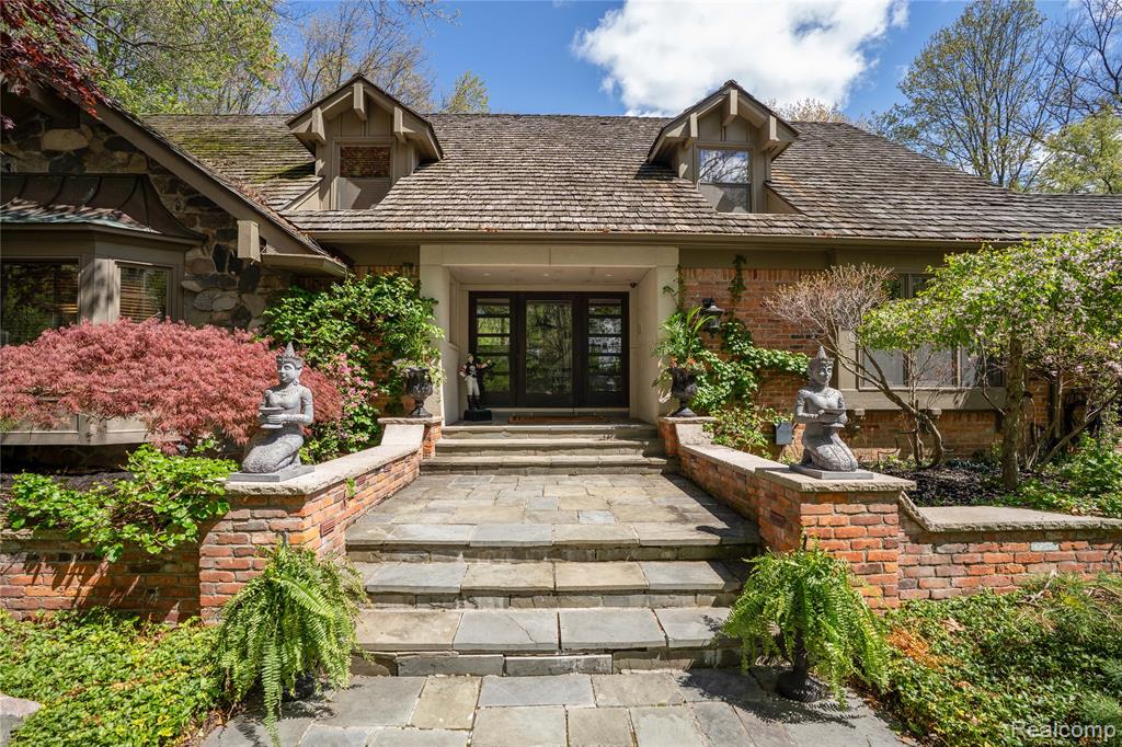 32870 Bingham Lane, Bingham Farms, MI 48025 — Photo 2