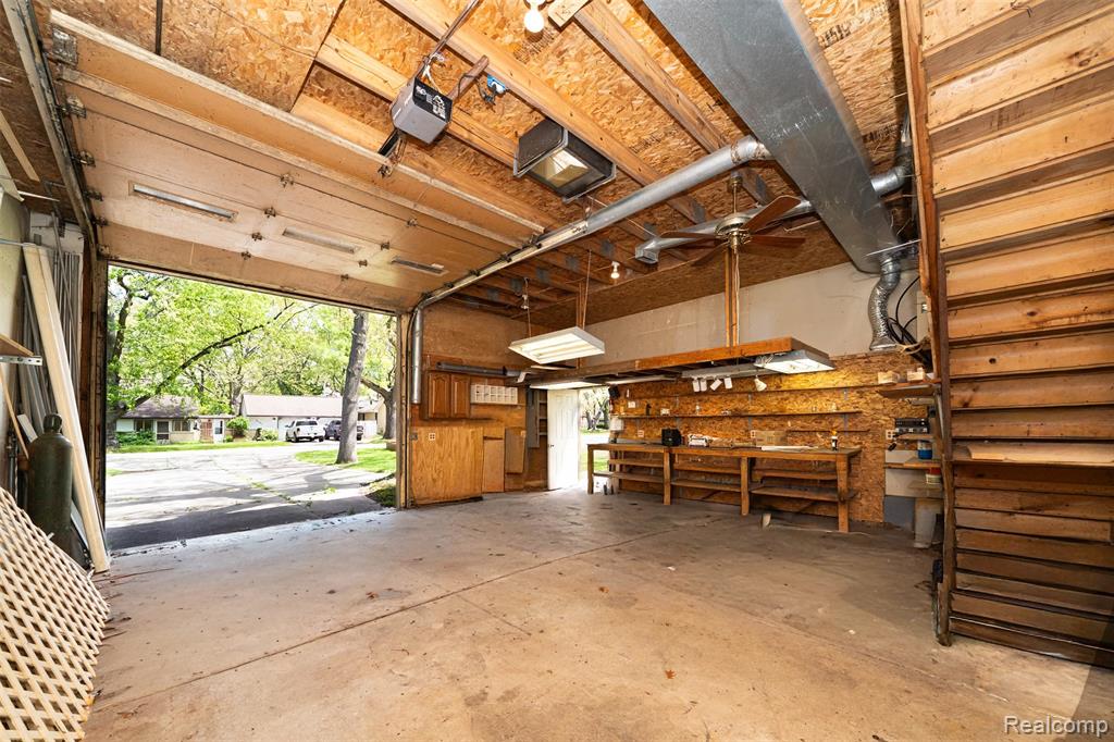 7806 Circle Boulevard, West Bloomfield, MI 48323 — Photo 38