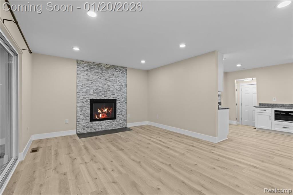 26044 Cherry Hill Road, Dearborn Heights, MI 48127 — Photo 7