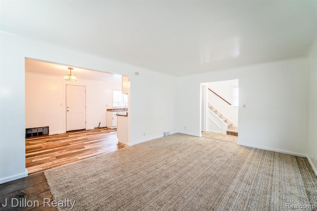 99 Chestnut Street, River Rouge, MI 48218 — Photo 9