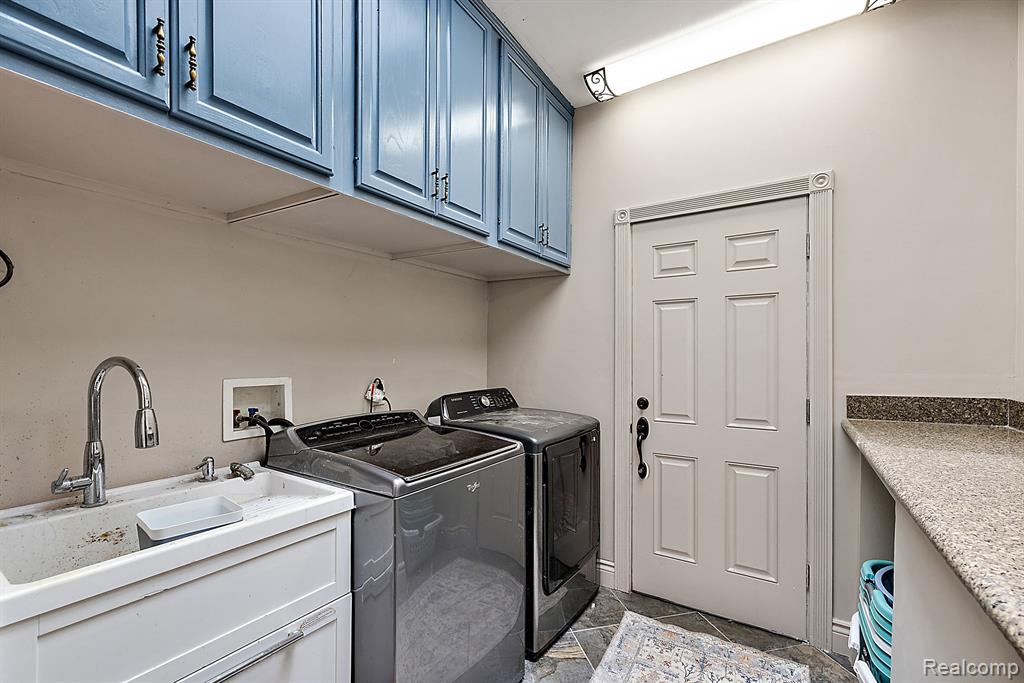4378 Compton Way, Bloomfield Hills, MI 48302 — Photo 40