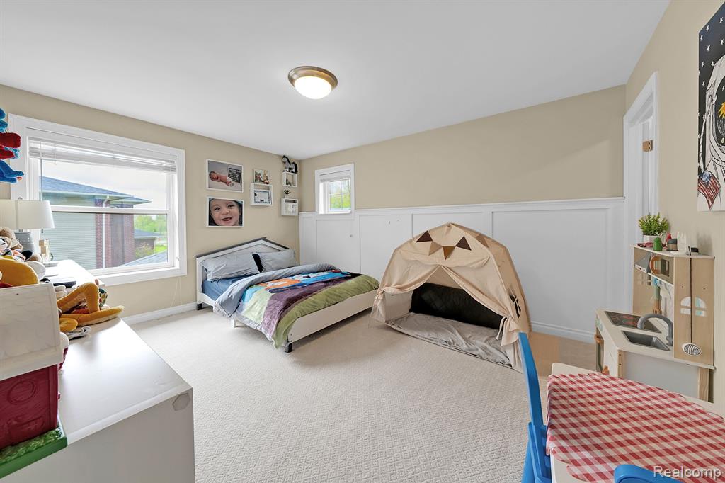 1475 St James Boulevard, Ann Arbor, MI 48108 — Photo 22