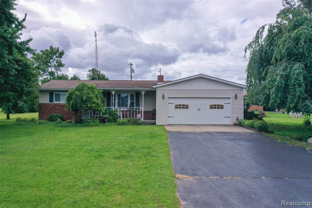 5067 Hemingway Lake Road, Otter Lake, MI 48464 — front exterior