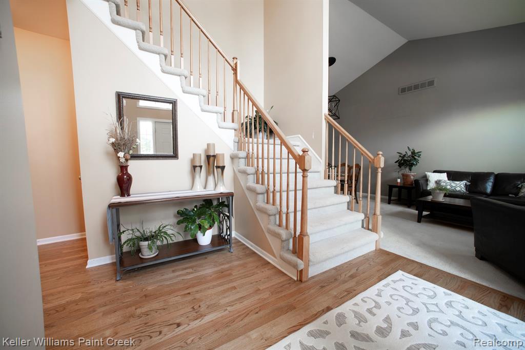 700 Woodfield Way, Rochester Hills, MI 48307 — Photo 5