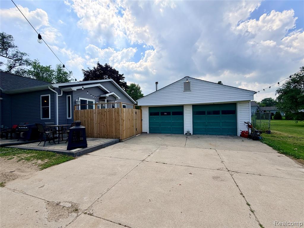 3840 E Dunbar Road, Monroe, MI 48161 — Photo 7