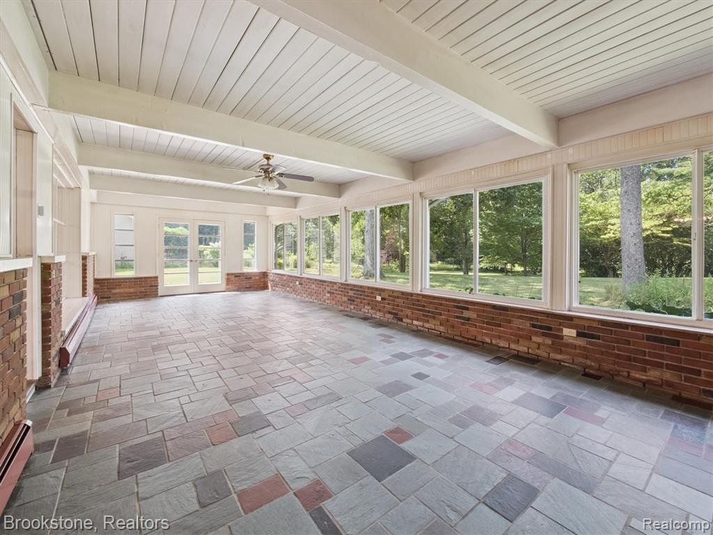 771 Gertrude Road, Waterford, MI 48328 — Photo 11