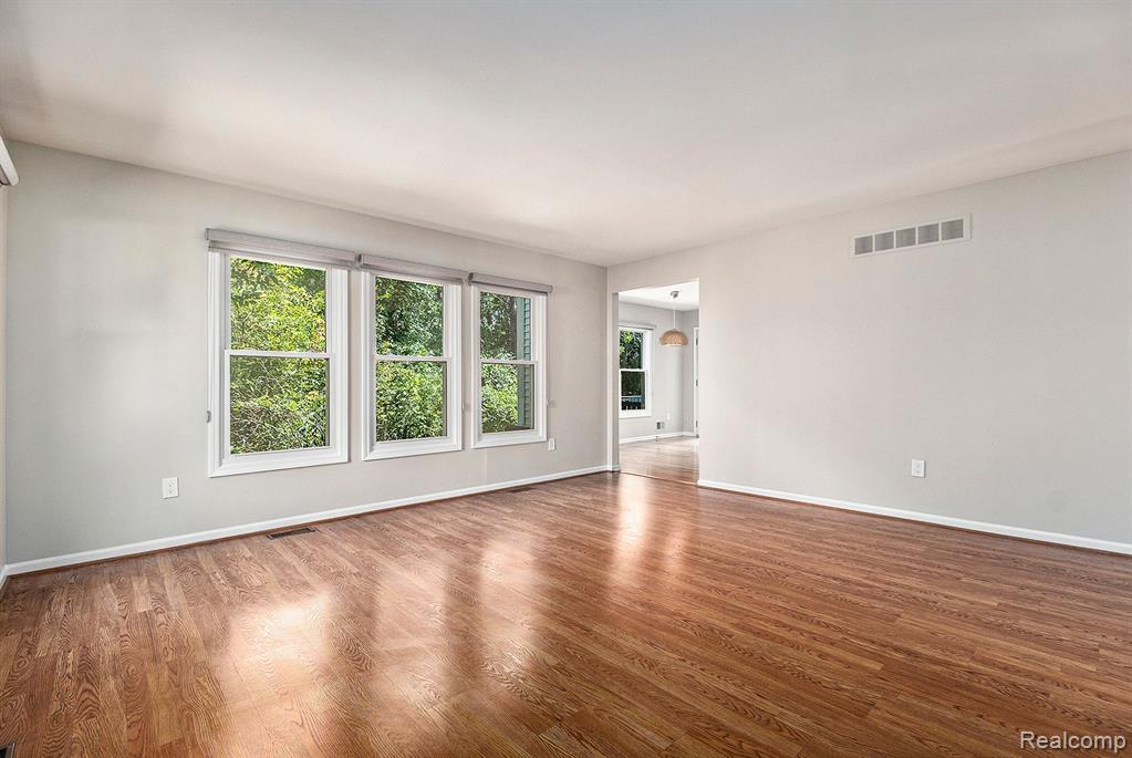 42856 LEDGEVIEW Drive, Novi, MI 48377 — Photo 2