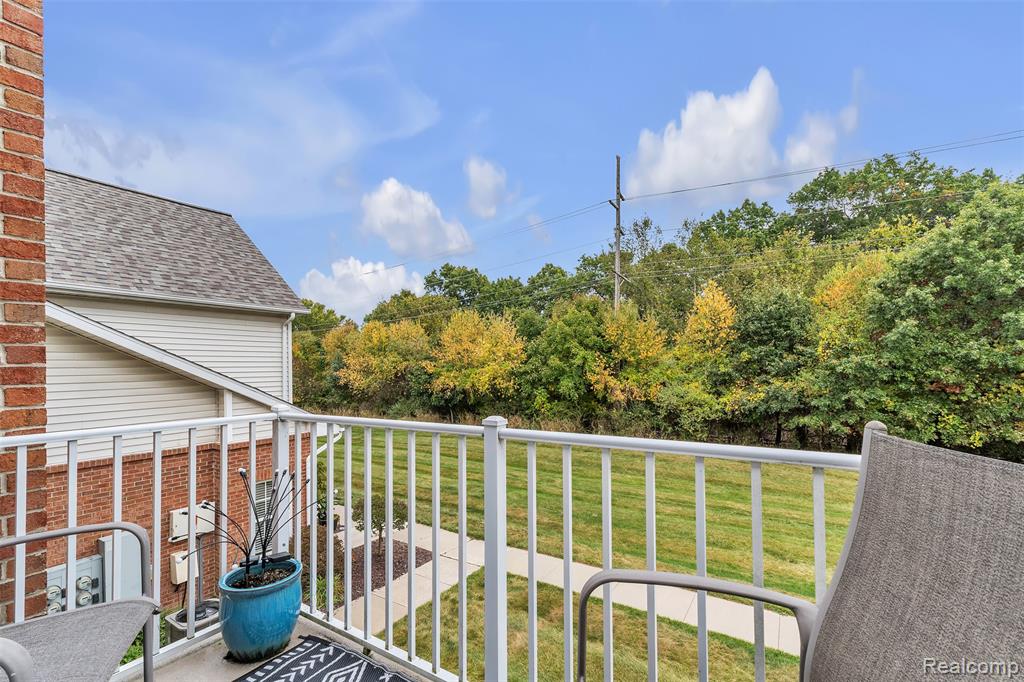 592 Olde English Circle, Howell, MI 48855 — Photo 26
