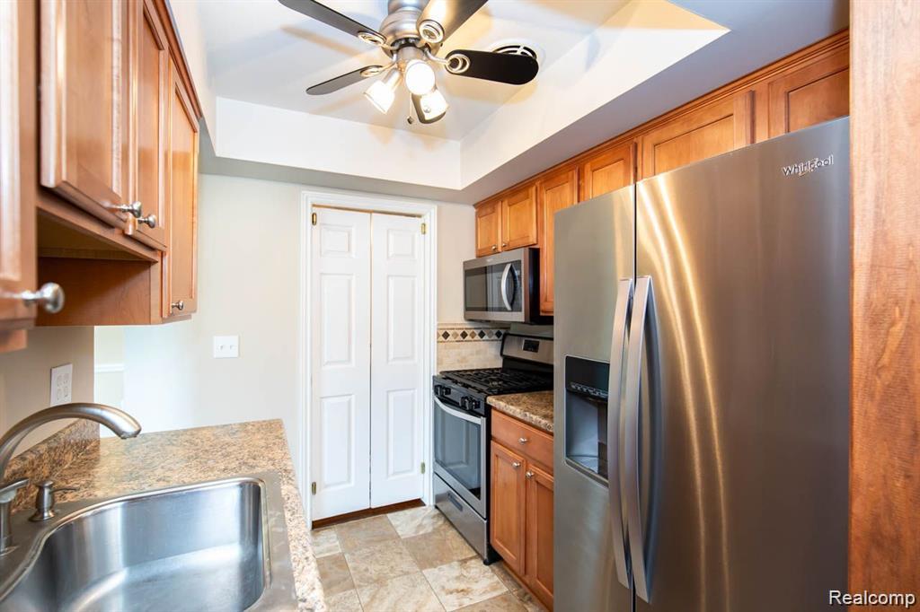 6832 New Providence Way, Canton, MI 48187 — Photo 11