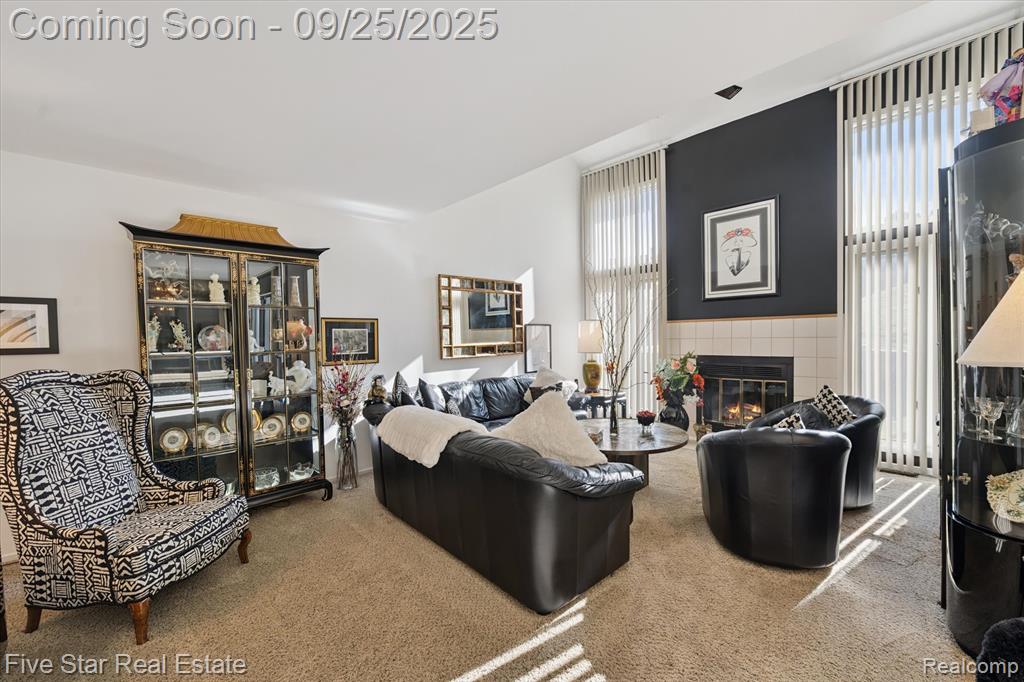 5611 Hillcrest Circle W, 50, West Bloomfield, MI — Photo 19