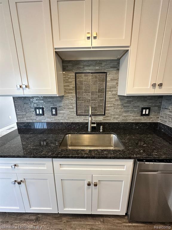 39717 VILLAGE WOOD Lane, Novi, MI — Photo 6