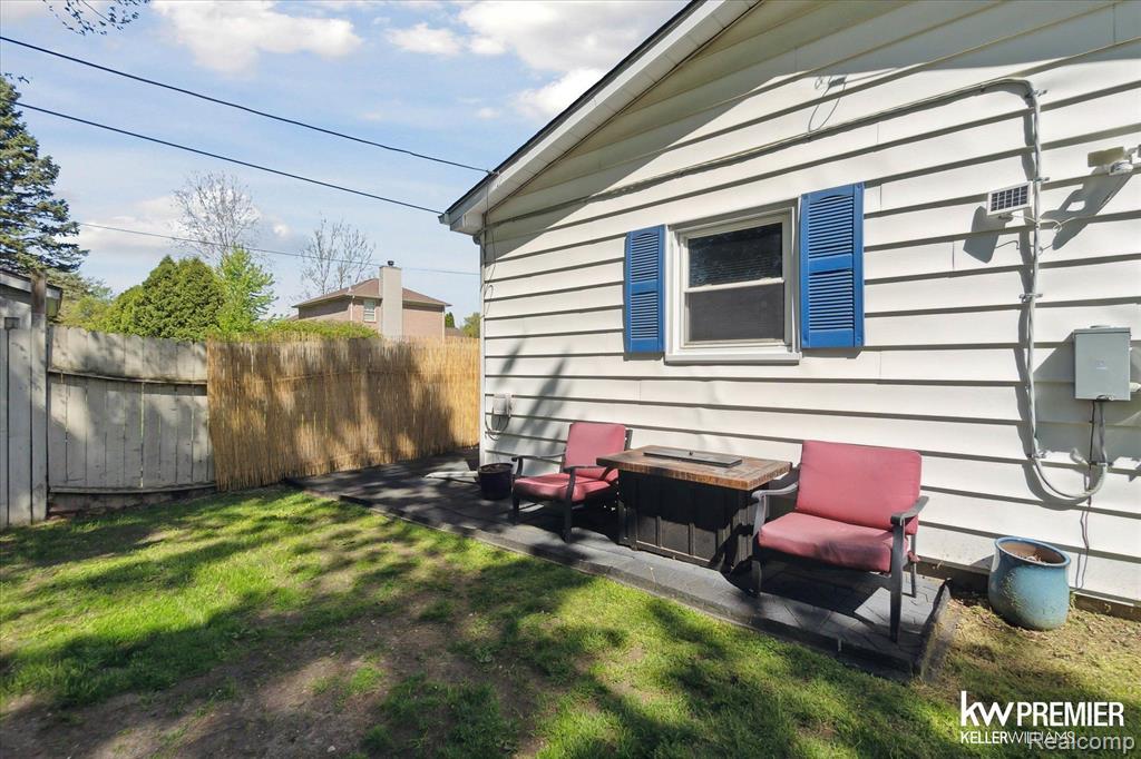 40955 Utica Road, Sterling Heights, MI 48313 — Photo 26