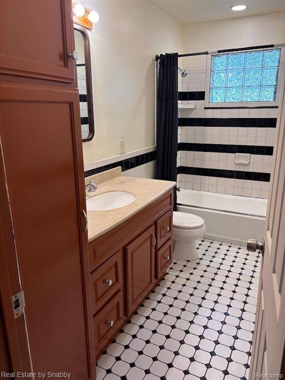 5105 KELLY Road, Flint, MI 48504 — Photo 26