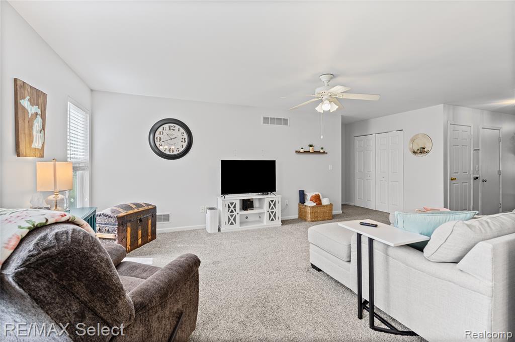 3070 Elk Creek Drive, Swartz Creek, MI 48473 — Photo 6