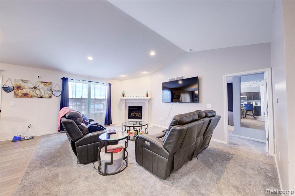 5989 Bay Hill Court, Romulus, MI 48174 — Photo 2
