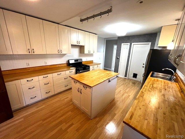 605 Neff Road, Grosse Pointe, MI 48230 — Photo 2