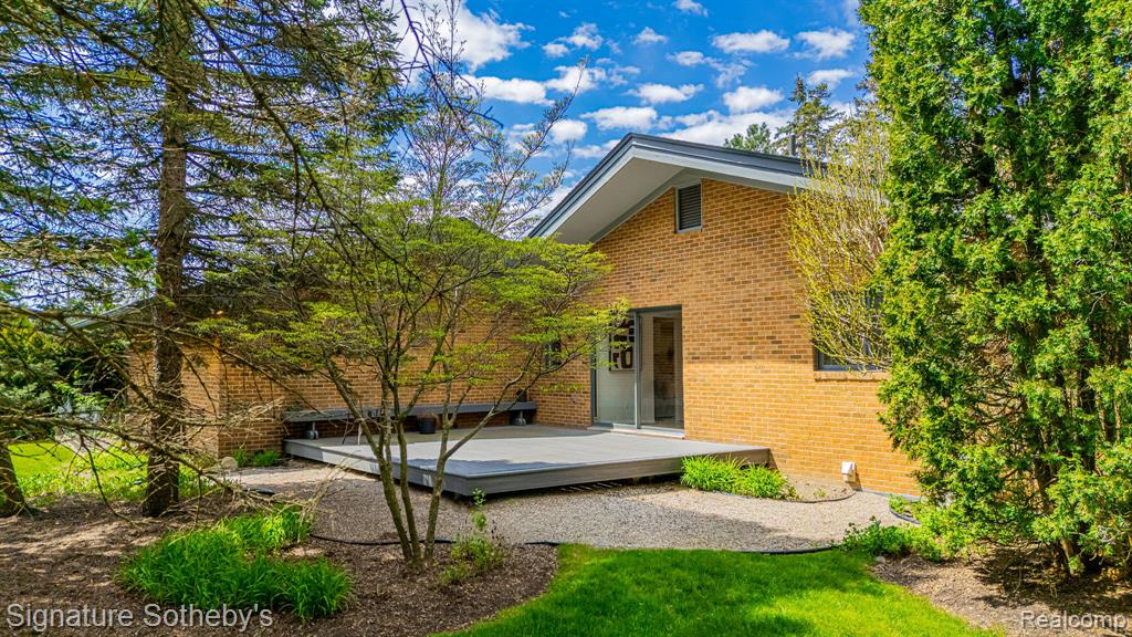 45 Maywood Avenue, Bloomfield Hills, MI 48304 — Photo 21