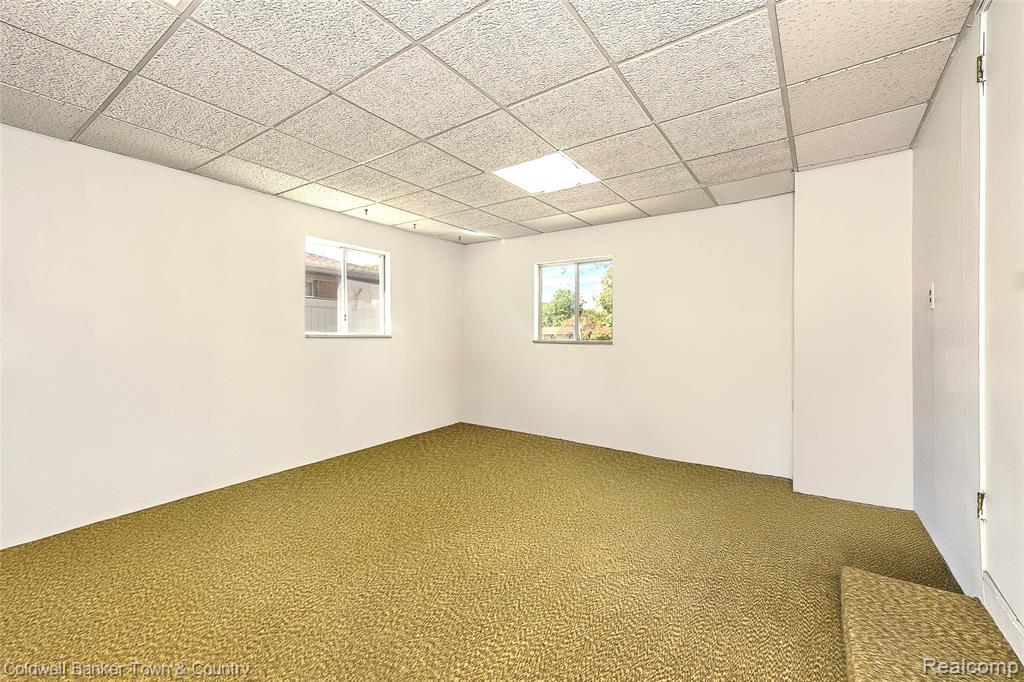 32297 Warren Road, Garden City, MI — Photo 35