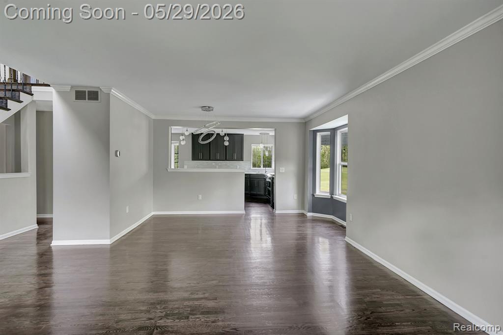 5729 Woodfield Parkway, Grand Blanc, MI 48439 — Photo 14