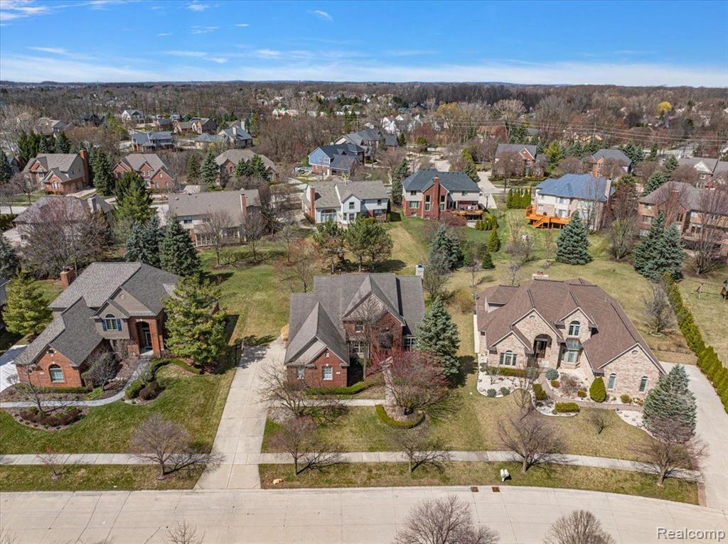 47082 NORTHUMBERLAND Street, Novi, MI — Photo 12