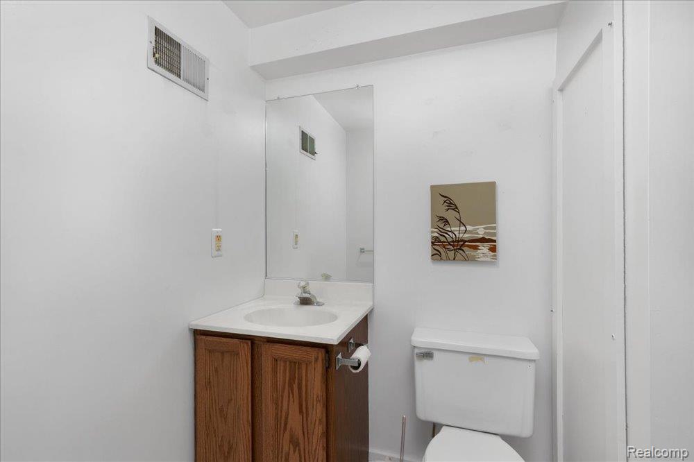 5618 Ann Arbor Saline Road, Saline, MI 48176 — Photo 39
