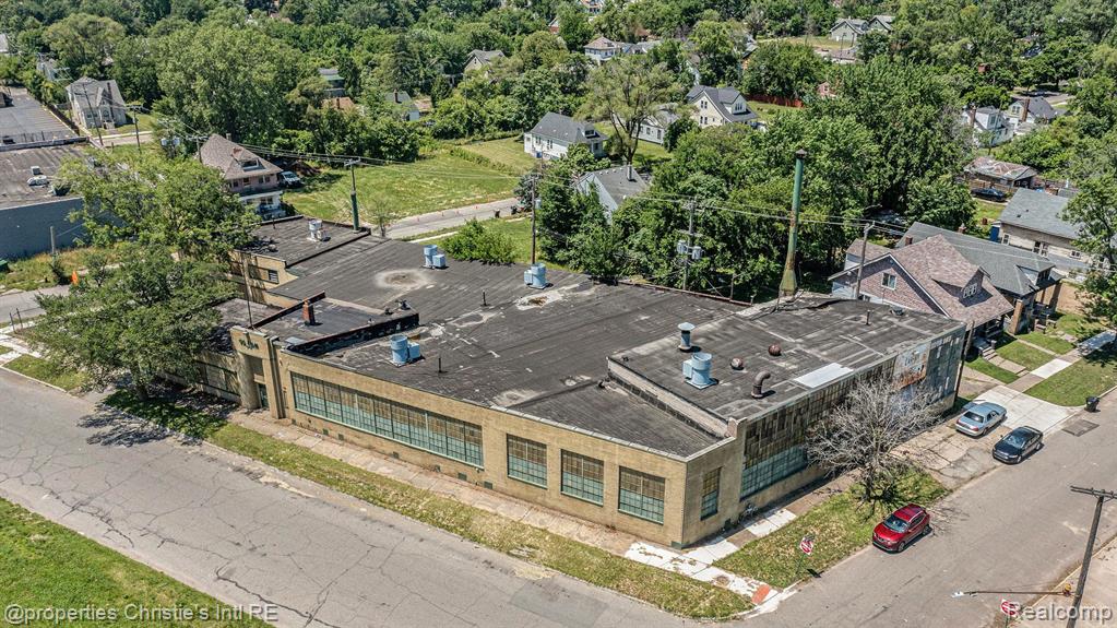 2731 JEROME Street, Detroit, MI 48212 — Photo 17