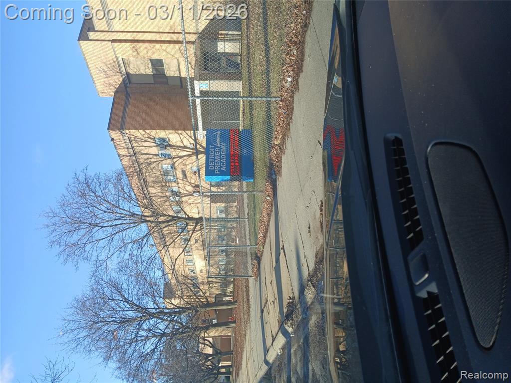 7776 Asbury Park, Detroit, MI 48228 — Photo 3