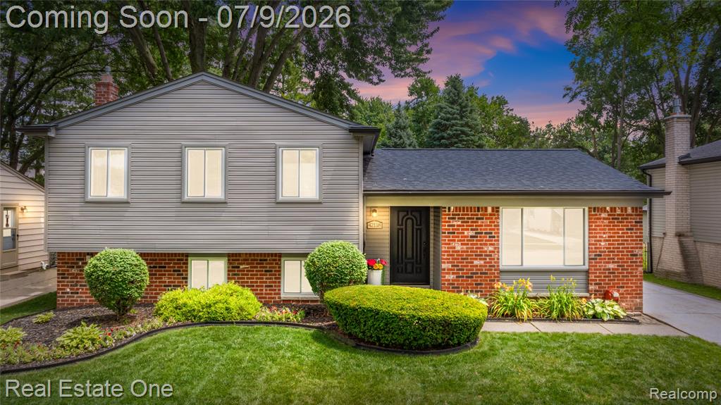 42118 Villanova Drive, Sterling Heights, MI 48313 — Photo 45