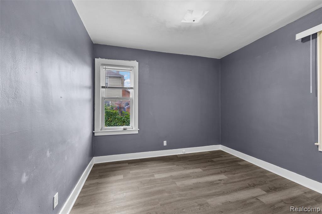 6406 Payne Avenue, Dearborn, MI 48126 — Photo 16
