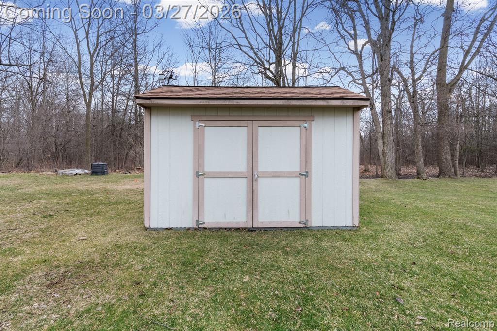 21651 Sylvan Avenue, Flat Rock, MI 48134 — Photo 40