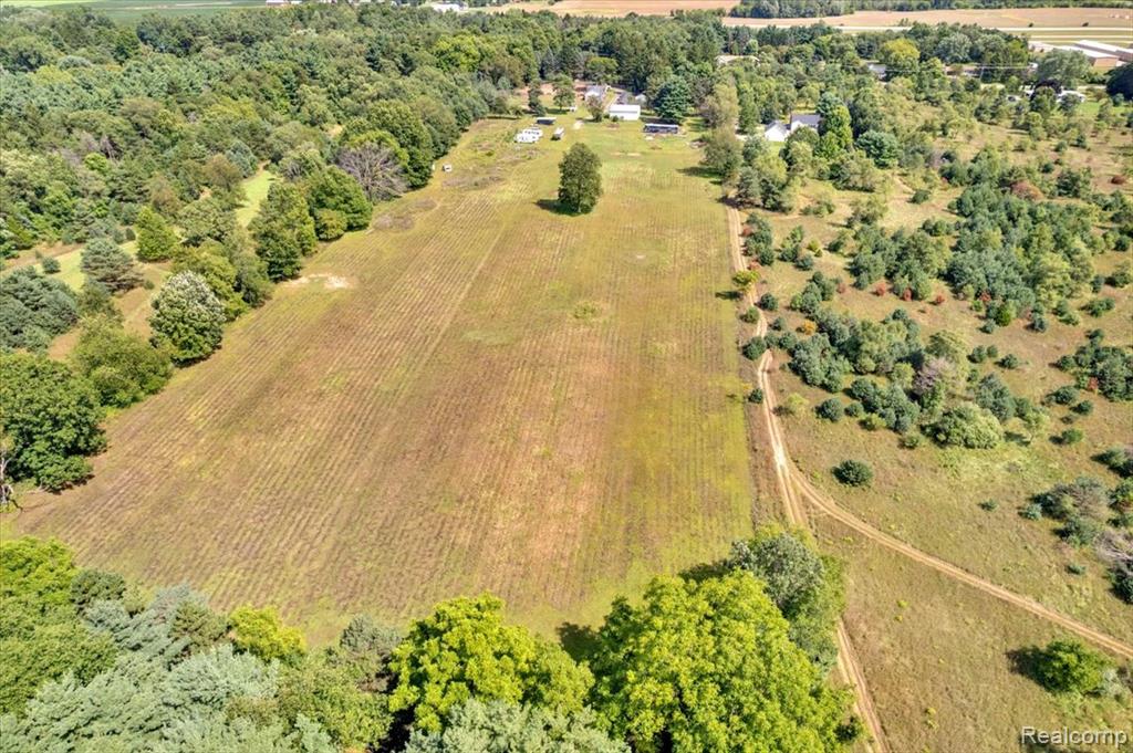 1381 Roods Lake Road, Lapeer, MI 48446 — Photo 32